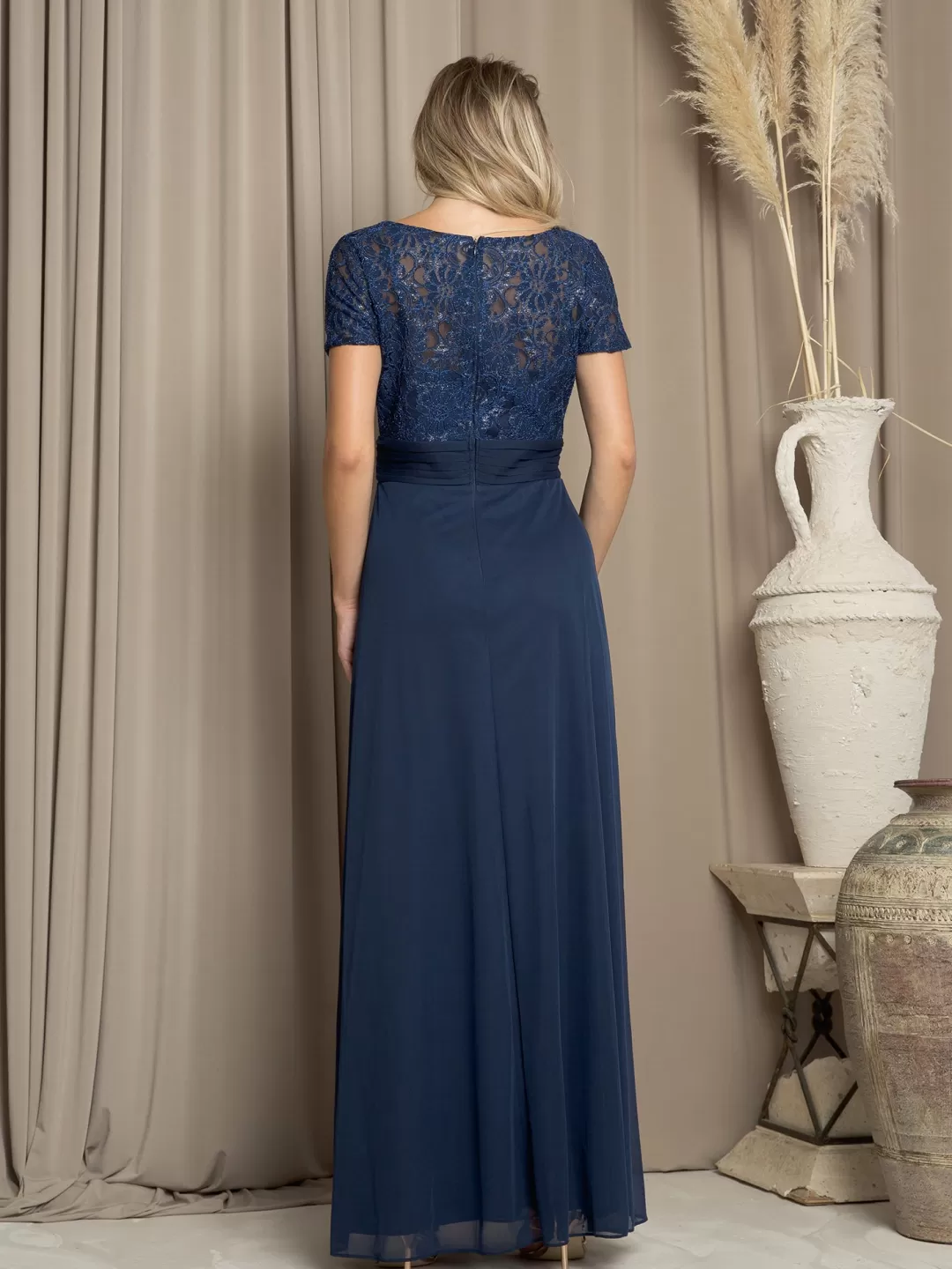 Robe de soirée élégante à manches courtes Modèle 3486 - Bleu marine et rouge bordeaux | Collection Store TP Kjoler