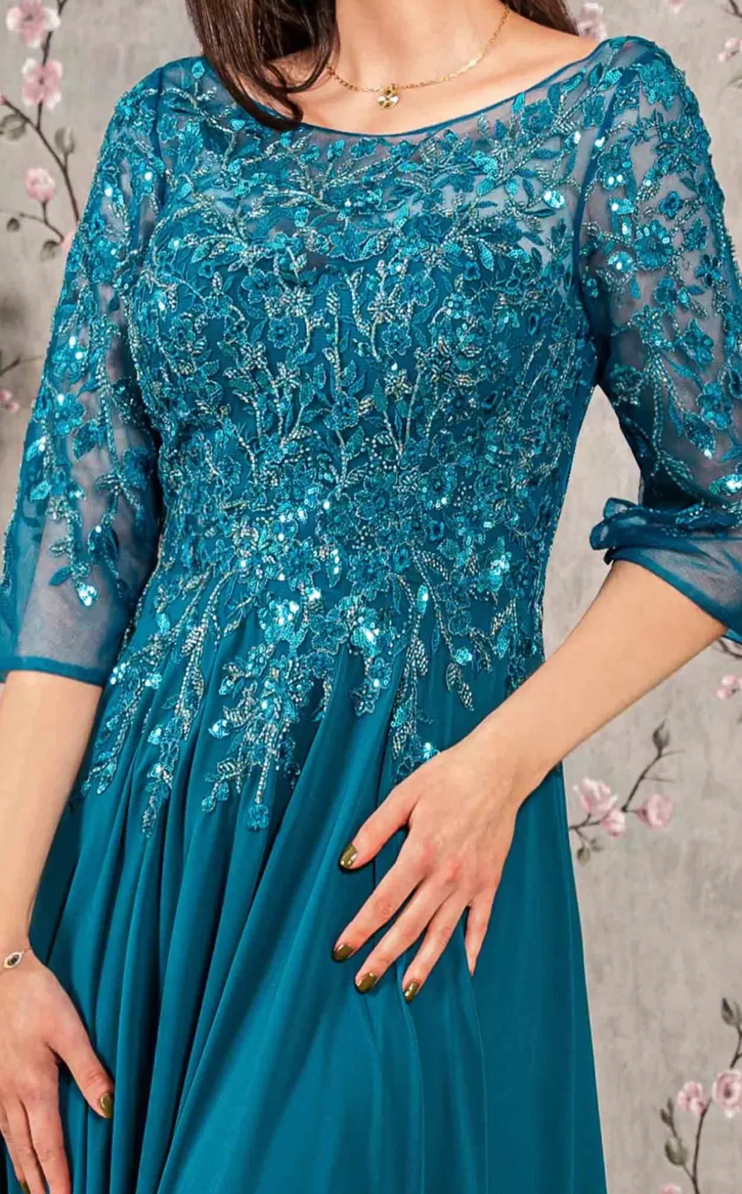 Robe de soirée élégante bleu pétrole manches courtes - Modèle 3447 Hot TP Kjoler  

(Version alternative pour varier les formulations : Robe cocktail moderne bleu minéral à manches courtes - Style 3447 par Hot TP Kjoler)