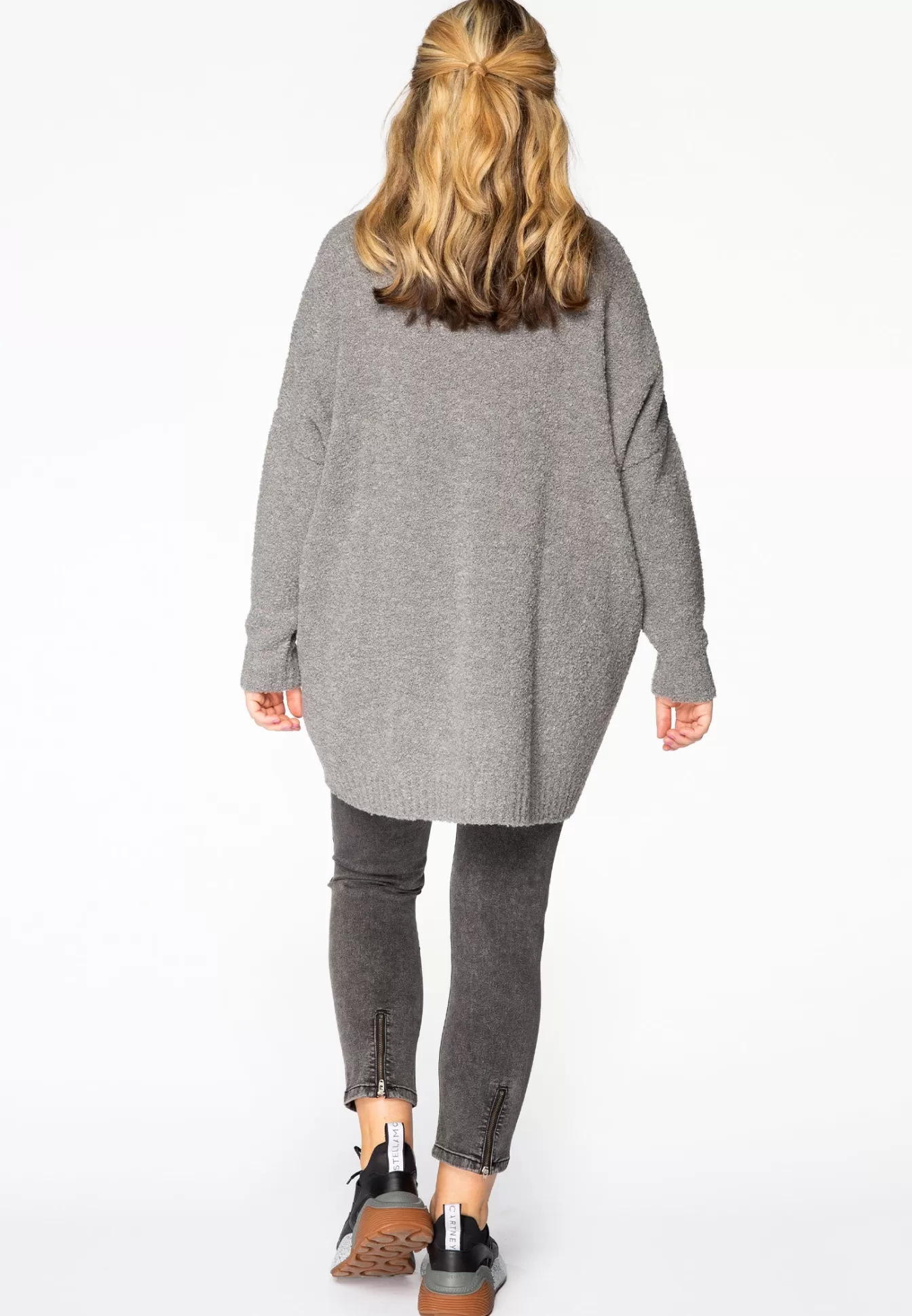 Pull Teddy Gris YOEK - Modèle Oversized en Promotion Éclair  

(Note: J'ai restructuré la formulation pour fluidité naturelle, intégré des termes marketing courants (