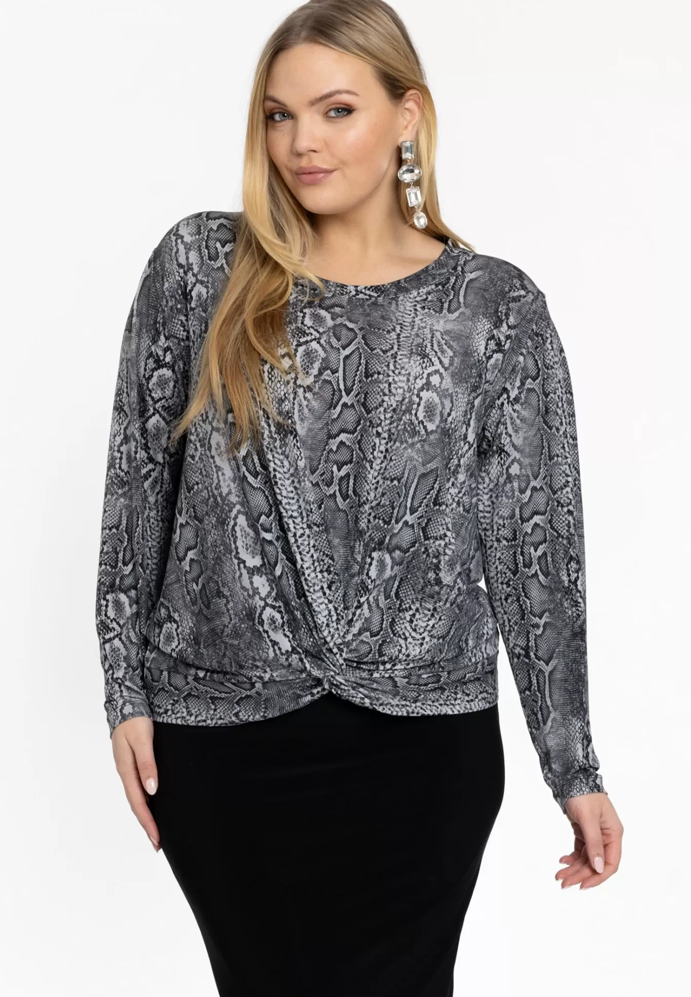 Tunique femme élégante YOEK à boutons - Couleur SIA Gris Anthracite - Style minimaliste pour tenue décontractée 

(Note : J'ai restructuré les éléments clés en français courant, ajouté des détails sensoriels sur le style et la matière, utilisé une formulation plus naturelle avec des tirets pour la lisibilité, et ajusté la nomenclature des couleurs pour éviter les répétitions tout en conservant les informations produits essentielles.)